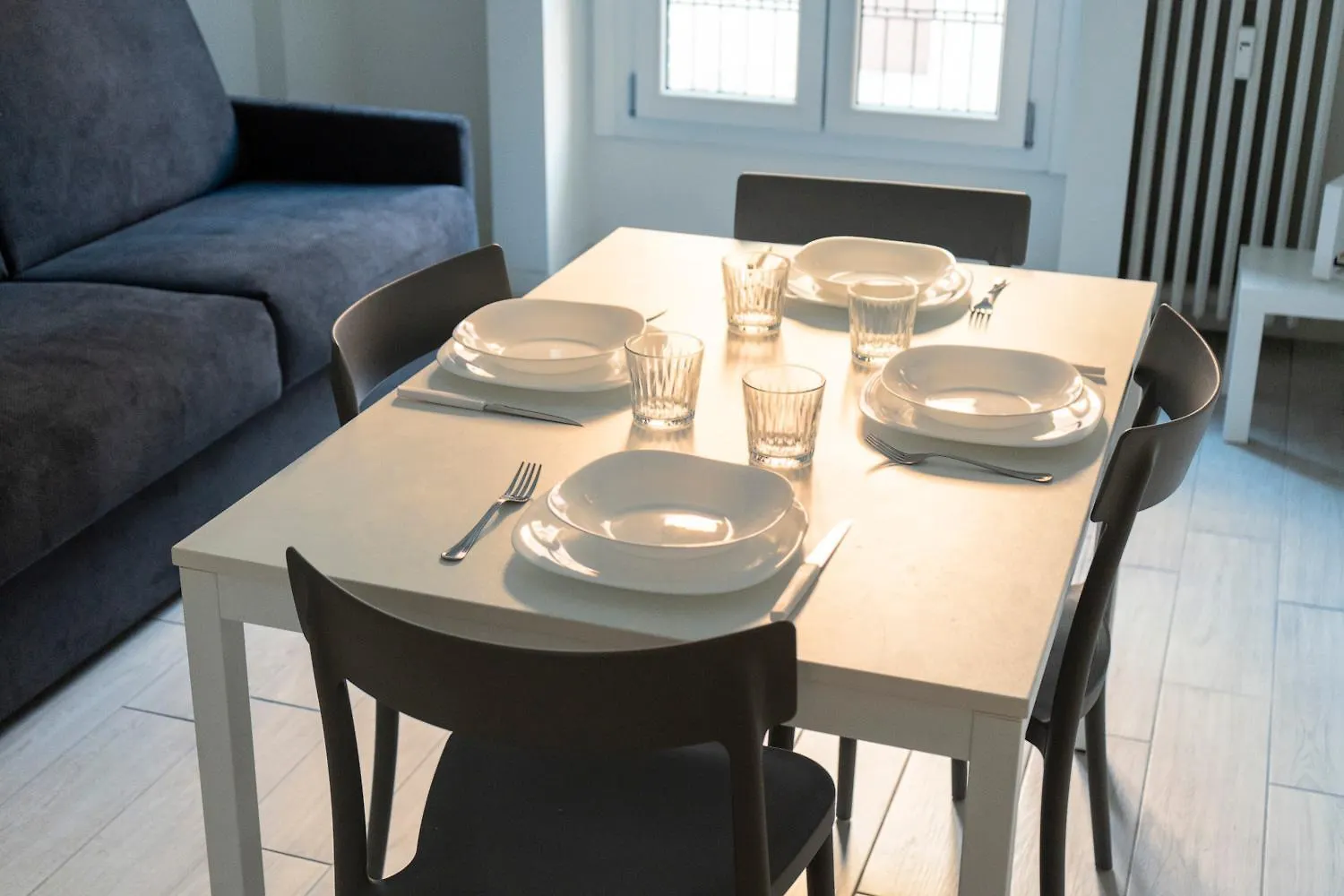 Ce6 - Corso Sempione • Large Apartment Milan Italy