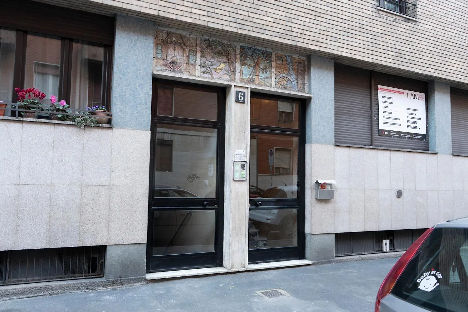 Ce6 - Corso Sempione • Large Apartment Milan Italy
